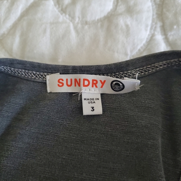 Sundry Dress - Picture 2 of 7